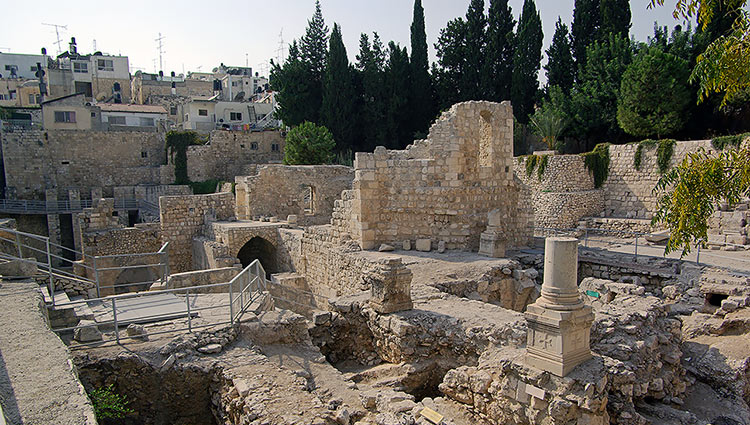 ruines de la piscine de Bethesda