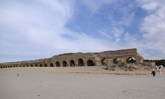 Aqueduc de Césarée